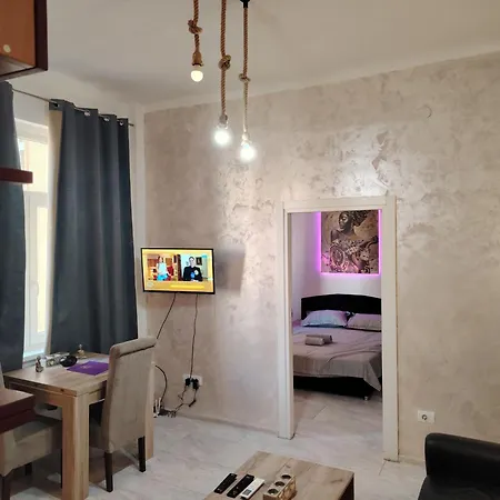 Apartment Nefertiti *